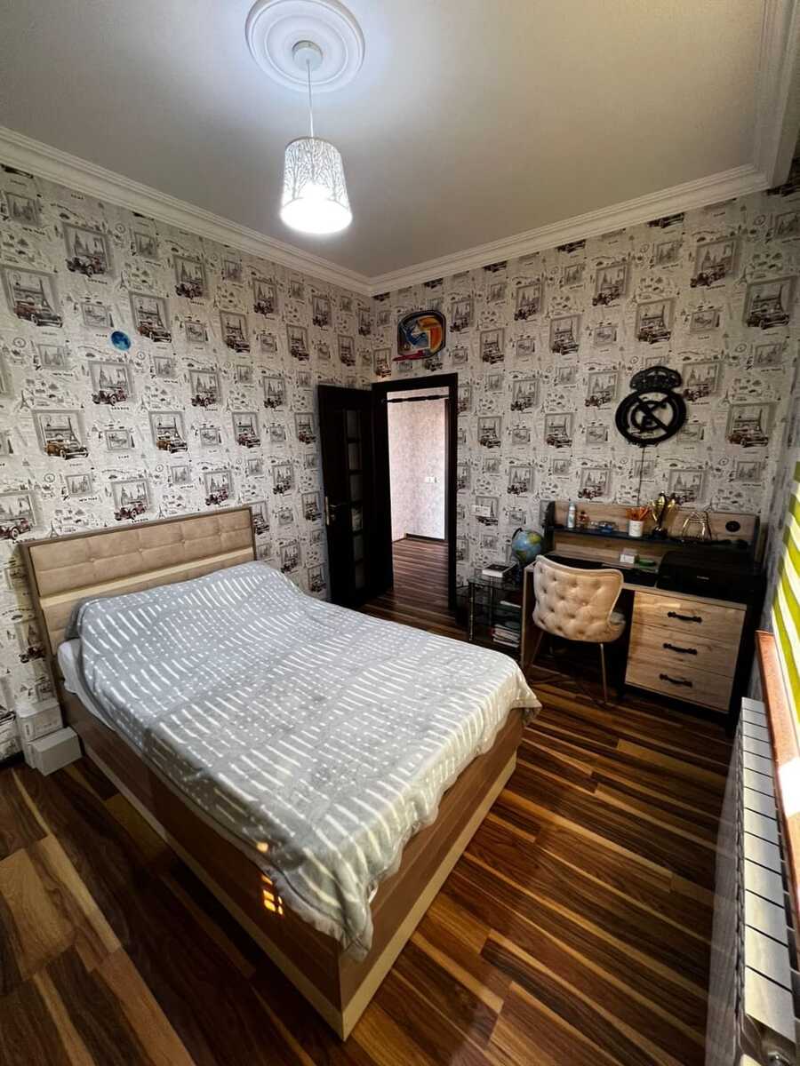 Satılır 5 otaqlı həyət evi/bağ evi 200 m² — Ev, villa, Bakı (5)