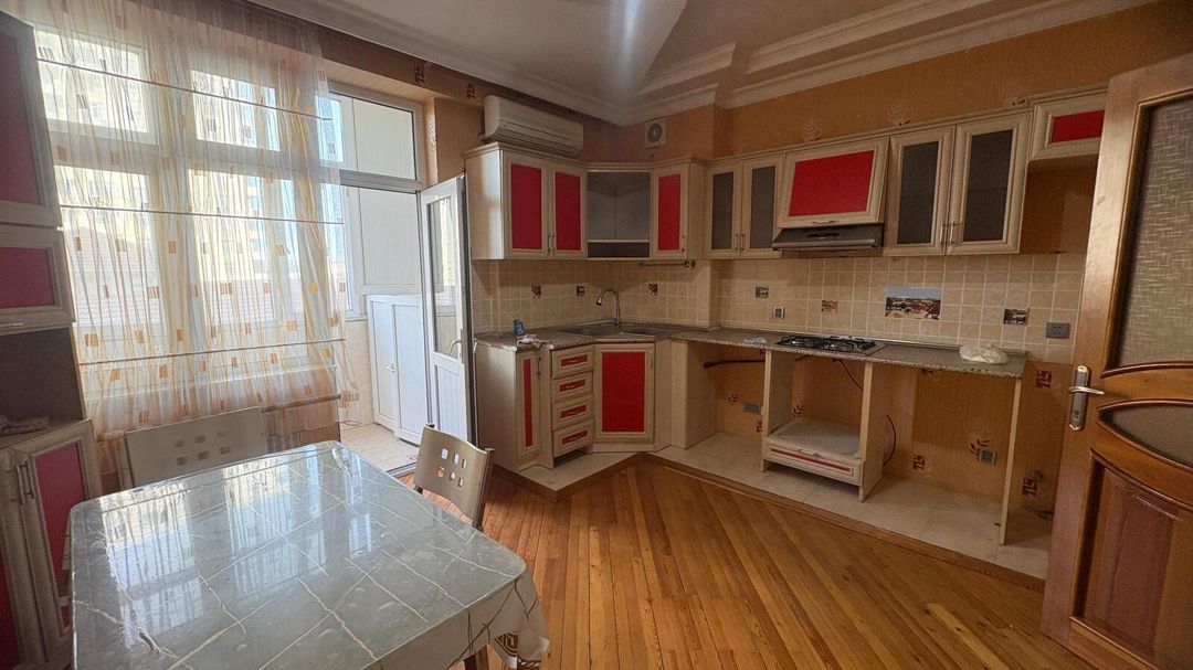 Satılır 3 otaqlı yeni tikili 125 m² — Mənzil, Bakı (8)