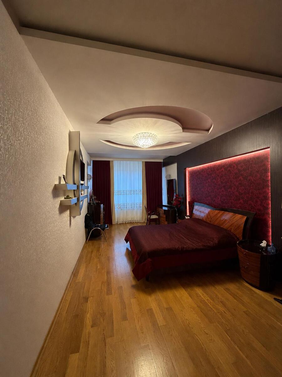 Satılır 3 otaqlı yeni tikili 195 m² — Mənzil, Bakı (10)