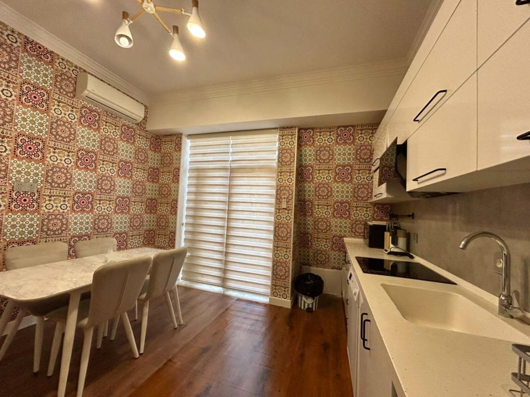 İcarəyə verilir 4 otaqlı yeni tikili 145 m² — Mənzil, Bakı (9)