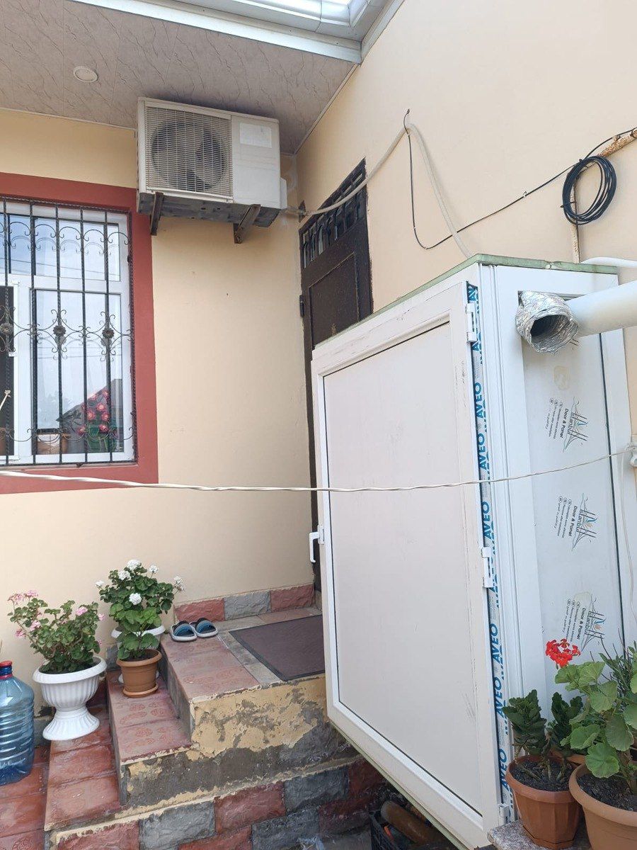 Satılır 3 otaqlı həyət evi/bağ evi 70 m² — Ev, villa, Bakı (2)