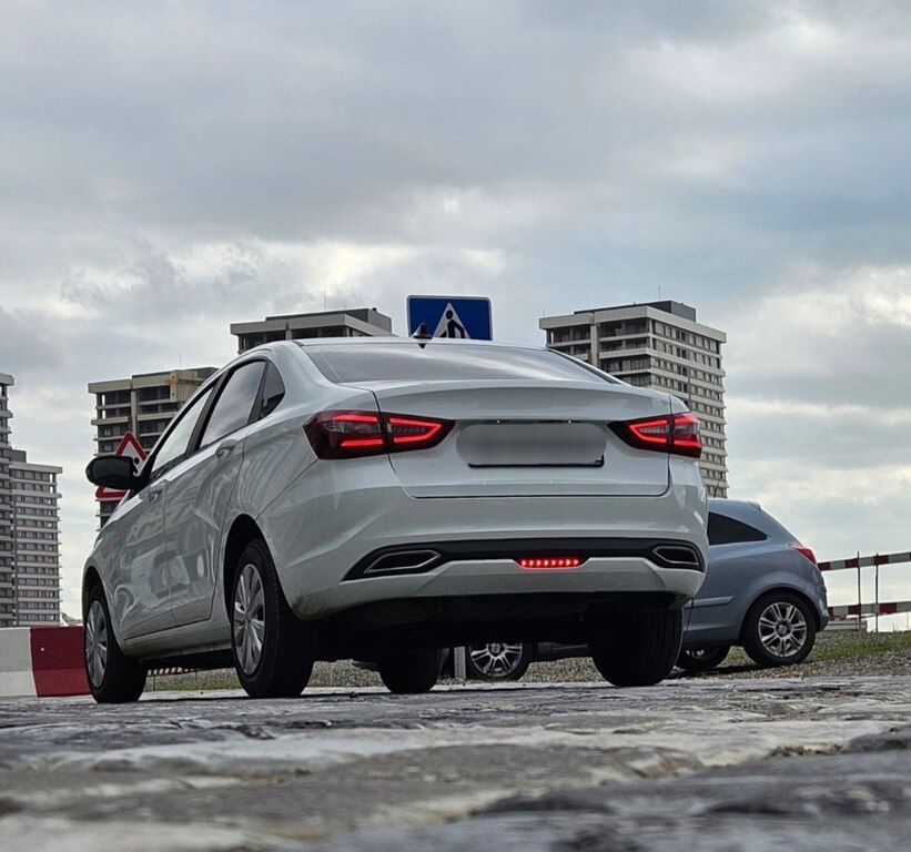Lada (VAZ) Vesta, 1.8 L, 2024 il, 52 000 km — Avtomobillər, Bakı (3)