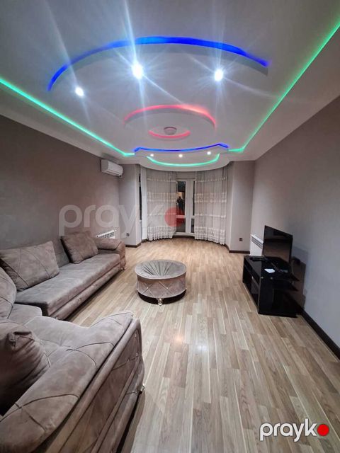 Satılır 3 otaqlı yeni tikili 99 m²