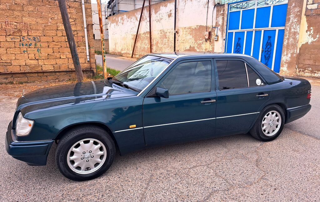 Mercedes-Benz W124: 2 l 1994 il Sedan — Avto, Bakı (3)