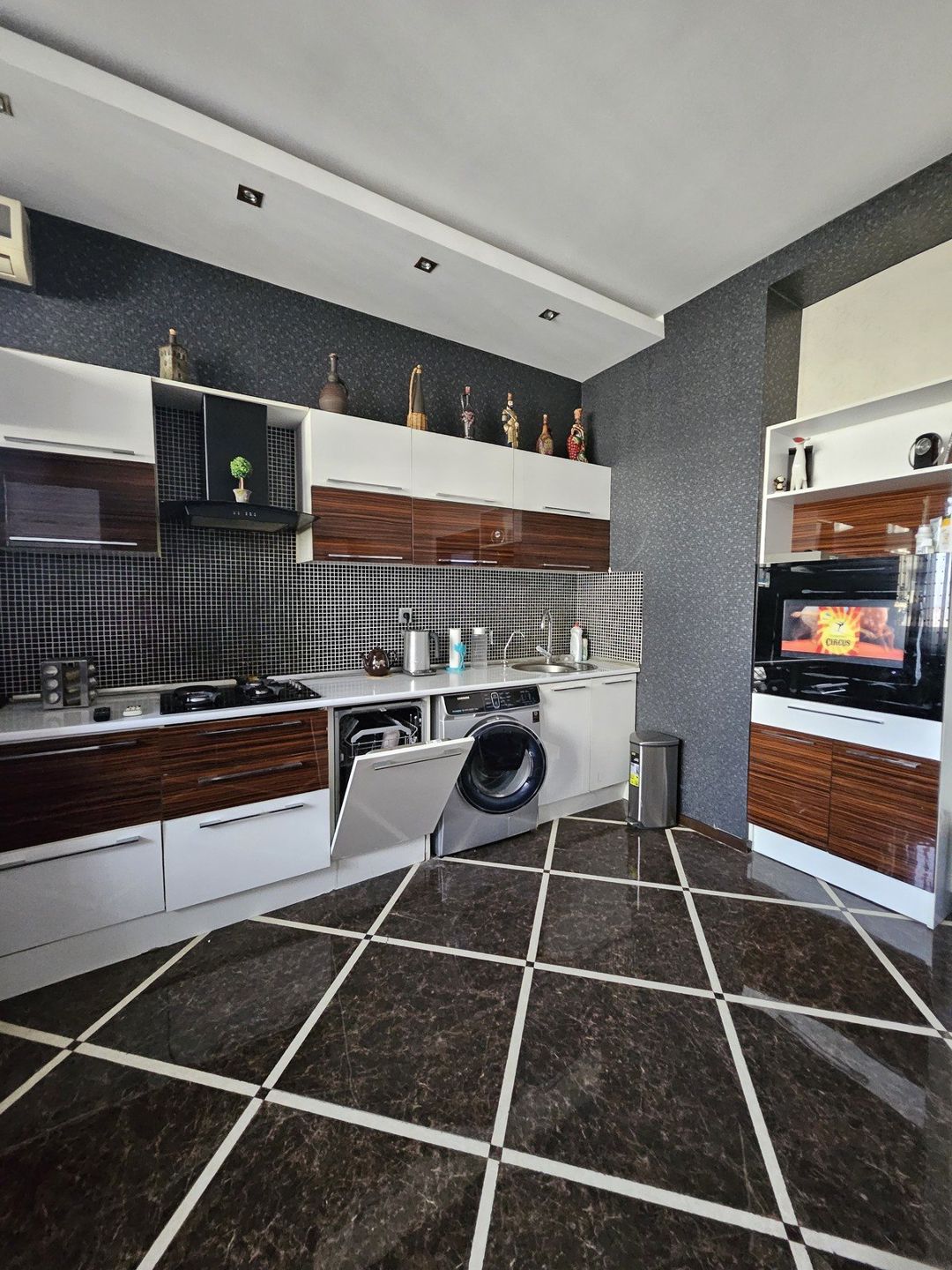 Satılır 3 otaqlı yeni tikili 136 m² — Mənzil, Bakı (4)