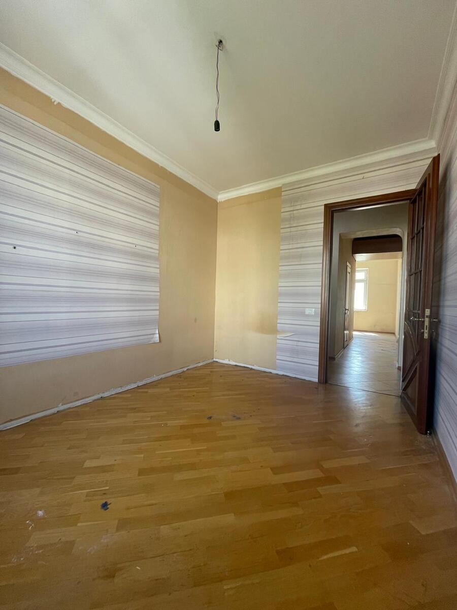 Satılır 3 otaqlı köhnə tikili 80 m² — Mənzil, Bakı (11)
