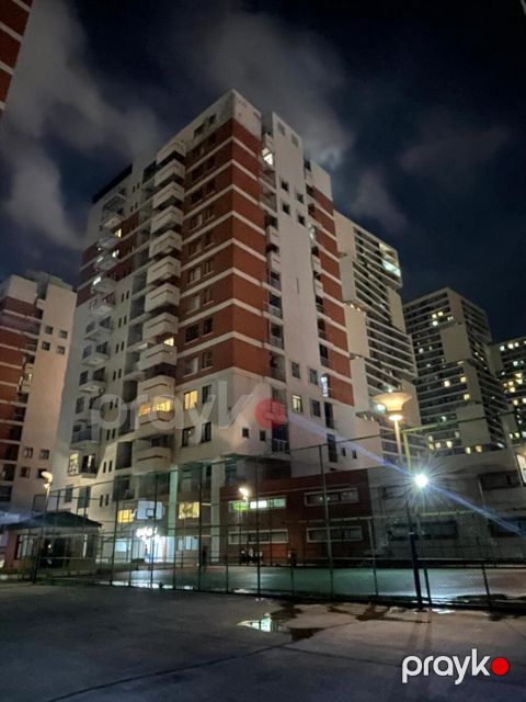 Satılır 4 otaqlı yeni tikili 160 m²