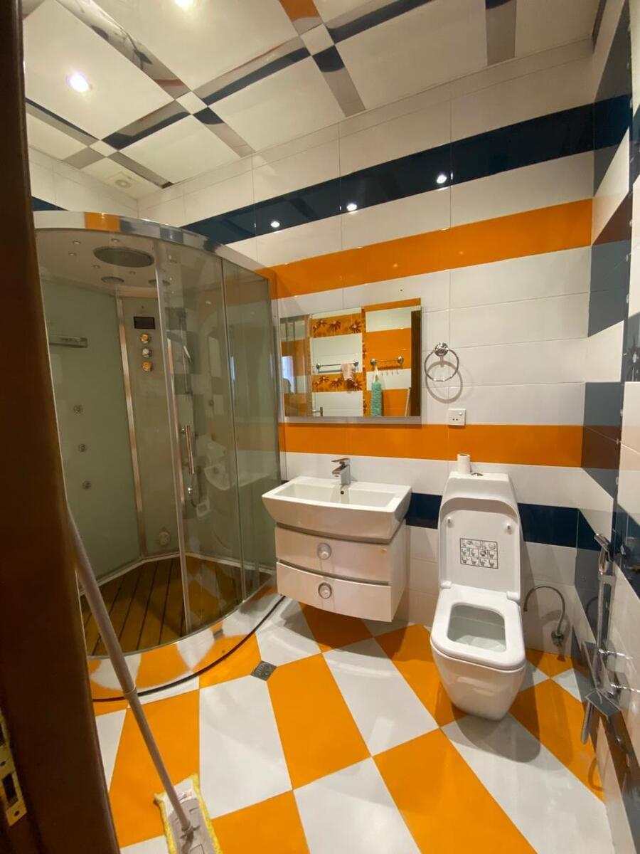 İcarəyə verilir 3 otaqlı yeni tikili 155 m² — Mənzil, Bakı (11)