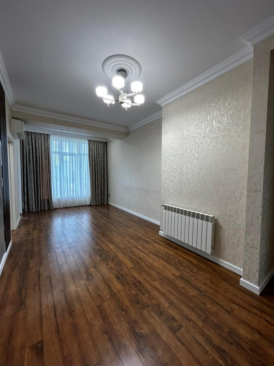 Satılır 3 otaqlı yeni tikili 100 m² — Mənzil, Bakı (2)