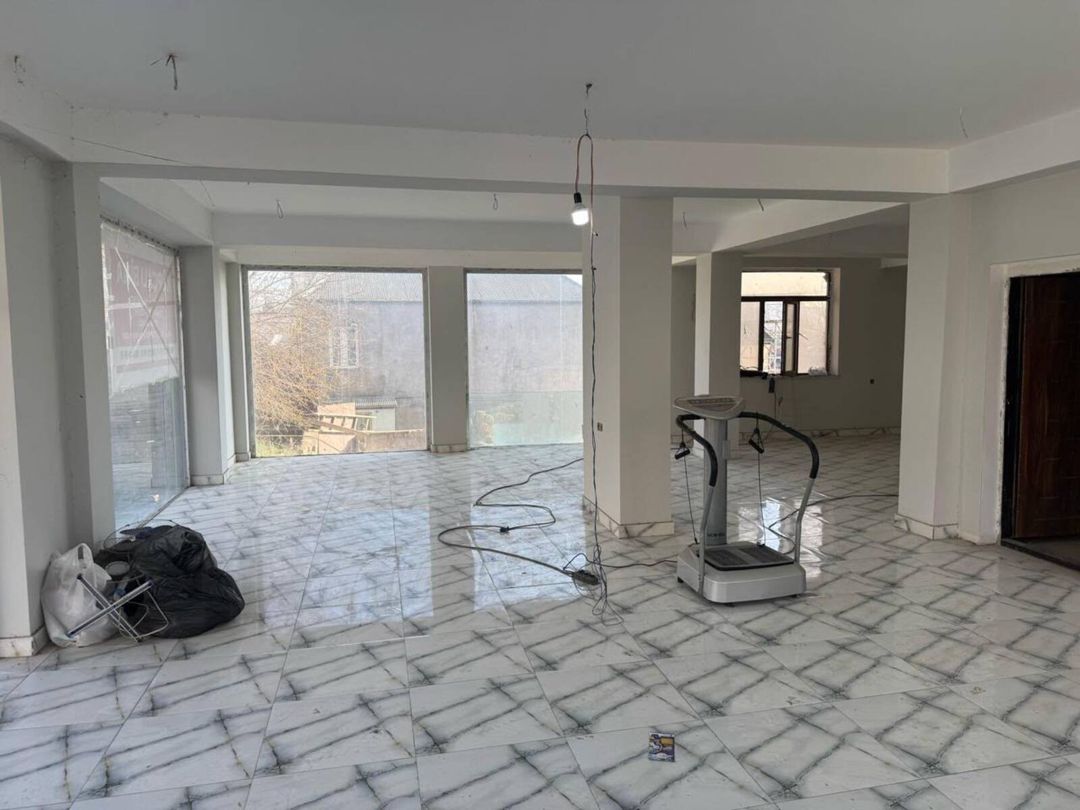 Satılır obyekt 2282 m² — Əmlak, Bakı (11)