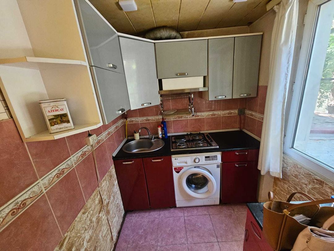 Satılır 3 otaqlı köhnə tikili 75 m² — Mənzil, Bakı (5)