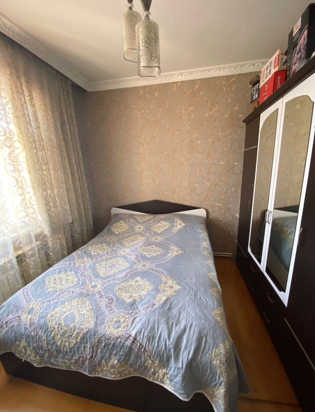 3 otaqlı mənzil – Xalqlar metro 5deqe məsafədə 9/9 zü 3otaq Satılır — Daşınmaz əmlak, Bakı