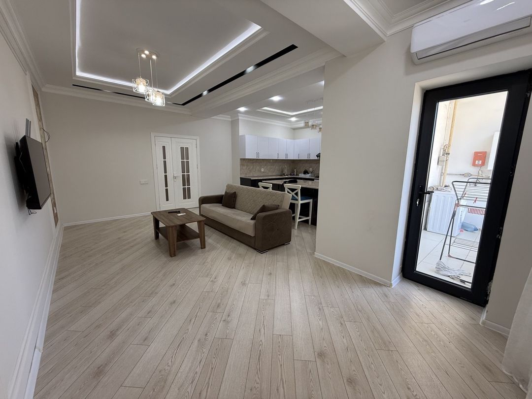 İcarəyə verilir 2 otaqlı yeni tikili 70 m² — Mənzil, Bakı (10)