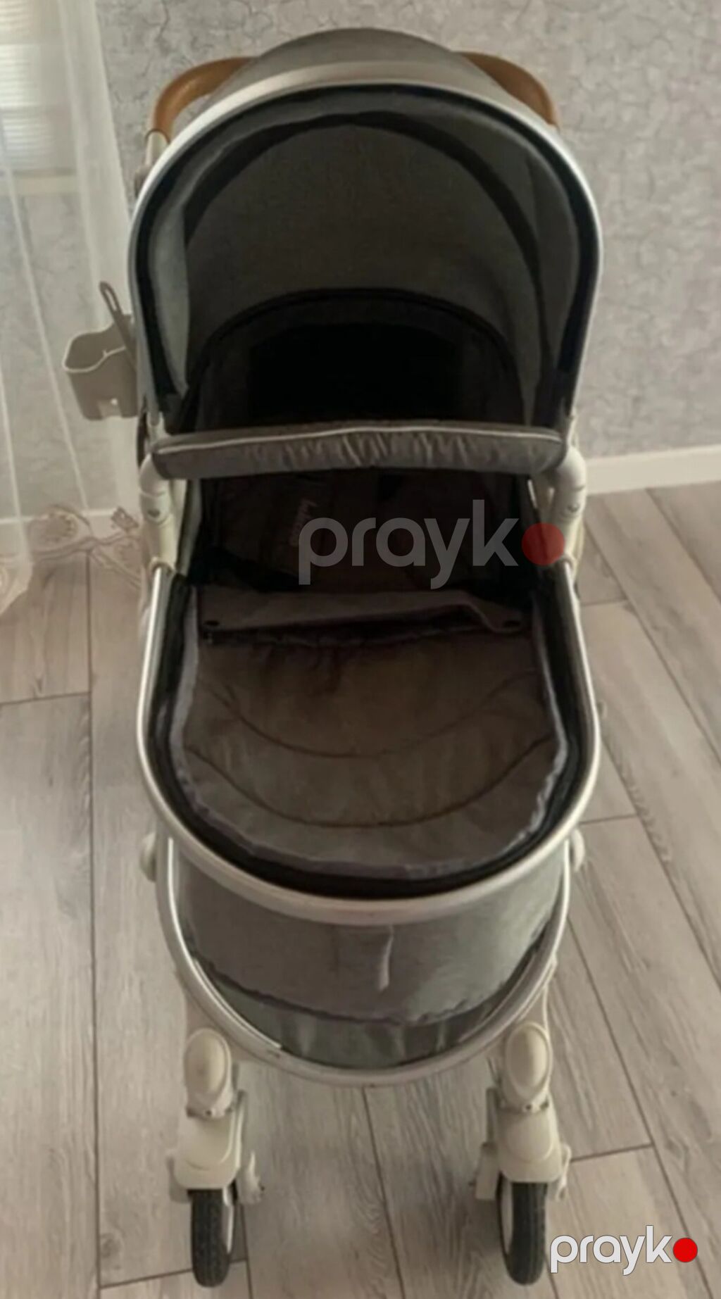 Kalaska yaxsi veziyyetde qitmet son.Unvan Yasamal — Arabalalar, Bakı (3)