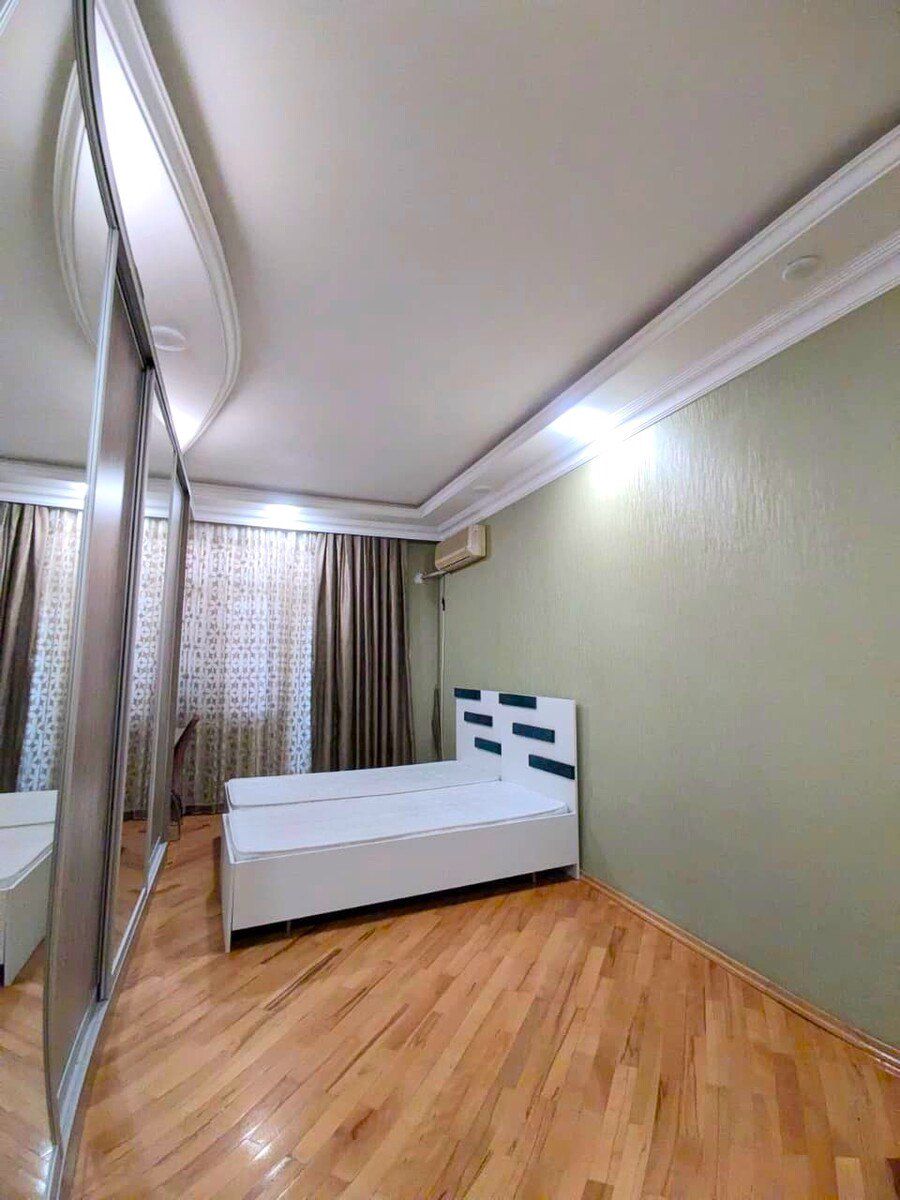 İcarəyə verilir 4 otaqlı yeni tikili 150 m² — Mənzil, Bakı (10)