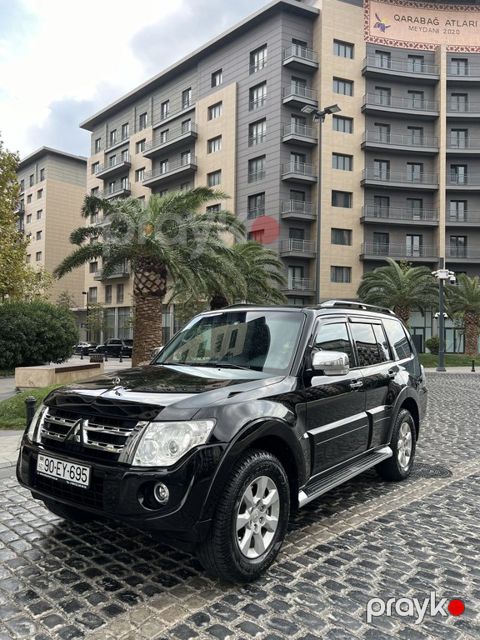 Mitsubishi Pajero, 3.8 L, 2012 il, 270 000 km