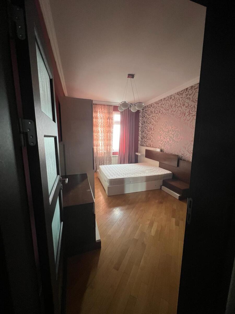 İcarəyə verilir 3 otaqlı yeni tikili 135 m² — Mənzil, Bakı (6)