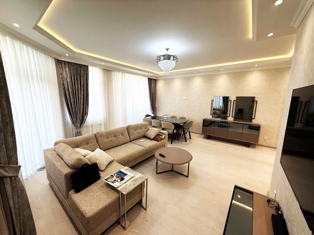 Satılır 3 otaqlı yeni tikili 144 m² — Mənzil, Bakı (4)