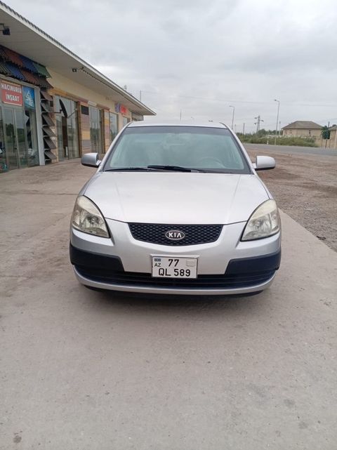 Kia Rio, 1.4 L, 2007 il, 220 000 km — Salyan