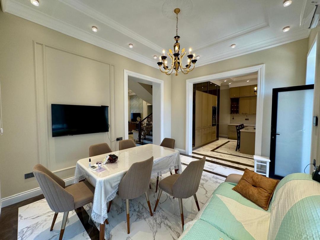 Satılır 6 otaqlı həyət evi/bağ evi 540 m² — Ev, villa, Bakı (8)