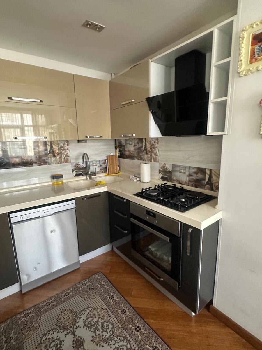 İcarəyə verilir 3 otaqlı köhnə tikili 80 m² — Mənzil, Bakı (10)