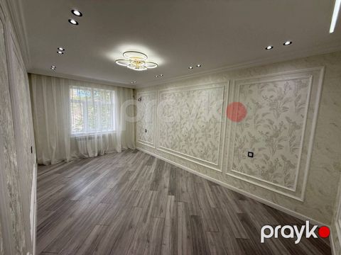 Satılır 3 otaqlı köhnə tikili 85 m²