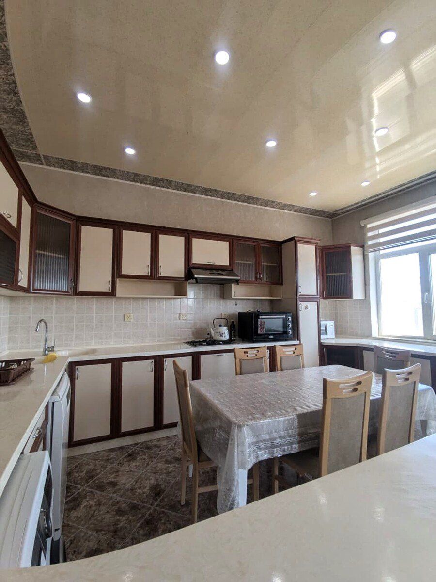 İcarəyə verilir 4 otaqlı yeni tikili 220 m² — Mənzil, Bakı (12)