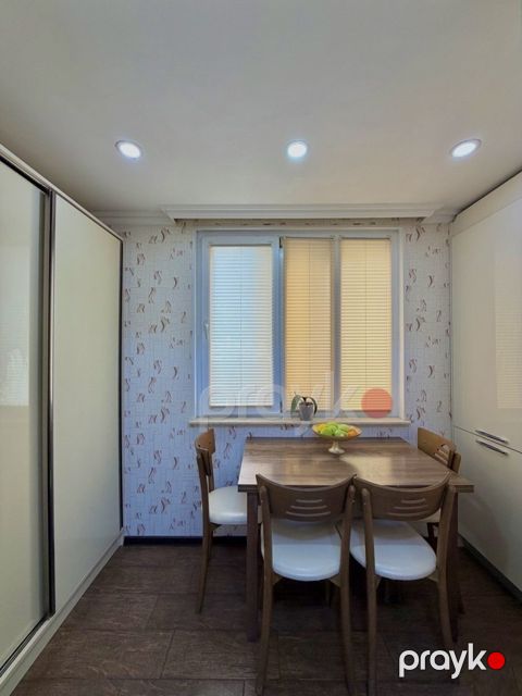 2-otaqlı mənzil, Mixail Koverickin küç., 55 m²