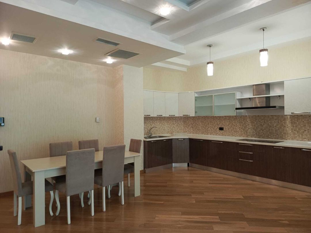 İcarəyə verilir 3 otaqlı yeni tikili 148 m² — Mənzil, Bakı (12)