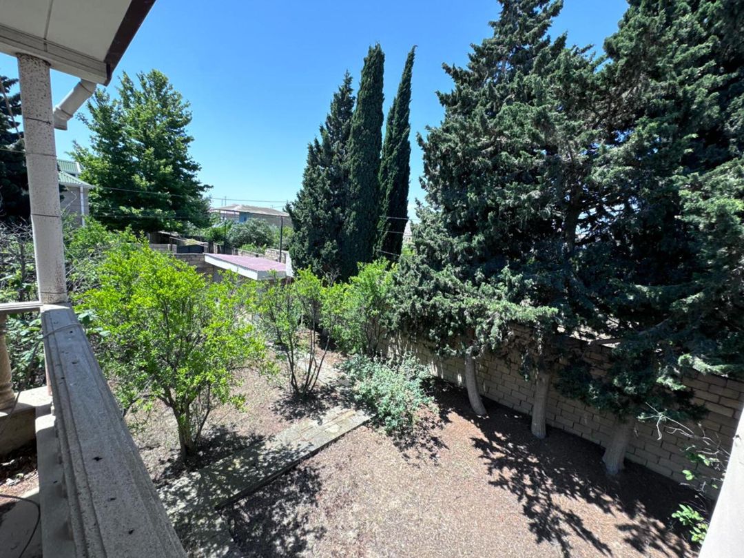 Satılır 9 otaqlı həyət evi/bağ evi 300 m² — Ev, villa, Bakı (10)