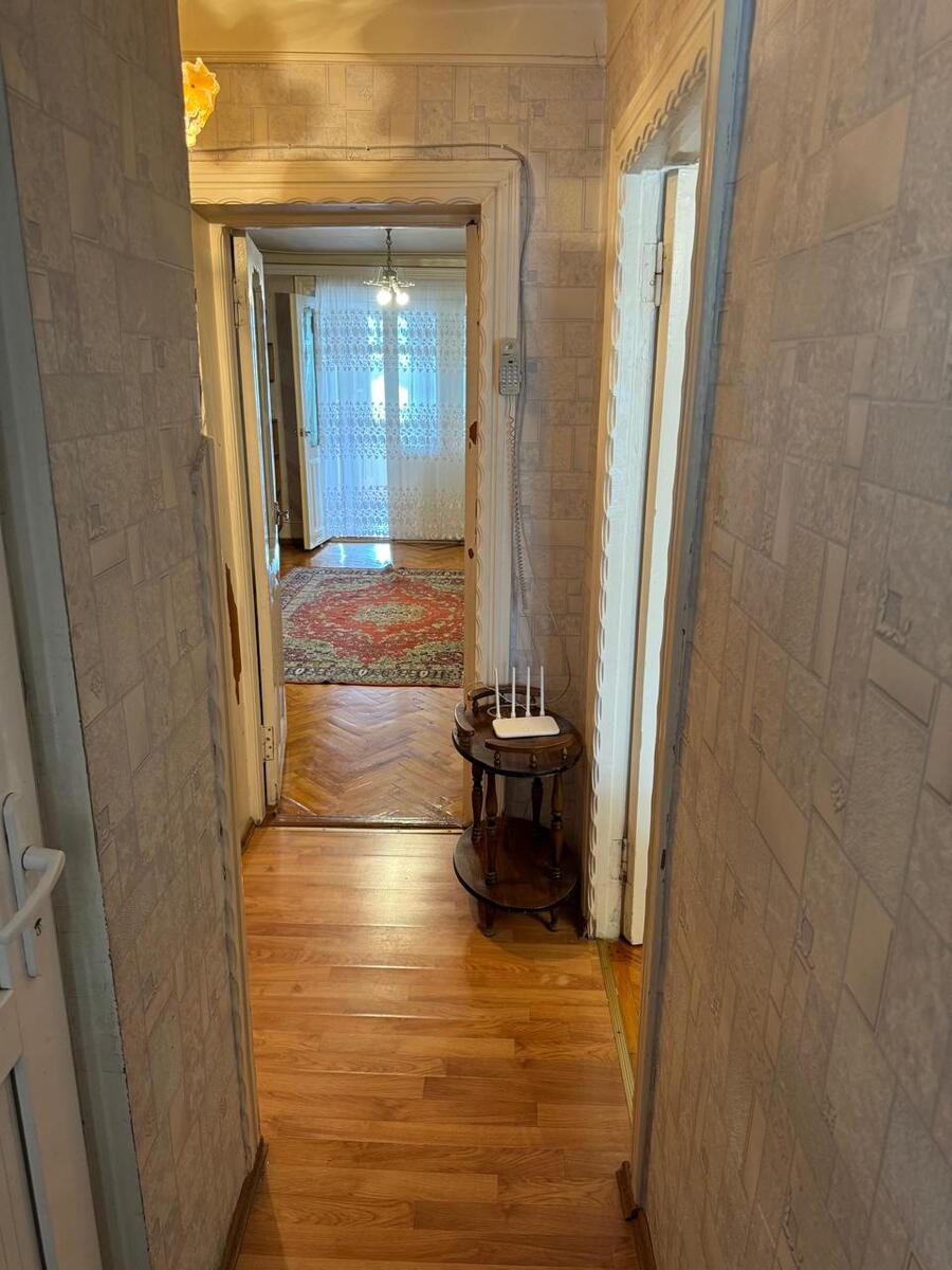 İcarəyə verilir 4 otaqlı köhnə tikili 90 m² — Mənzil, Gəncə (8)