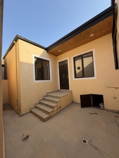 Satılır 2 otaqlı həyət evi/bağ evi 75 m² — Bakı