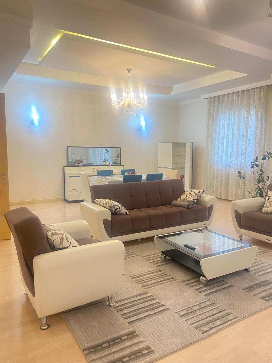 İcarəyə verilir 4 otaqlı yeni tikili 240 m² — Mənzil, Bakı (2)