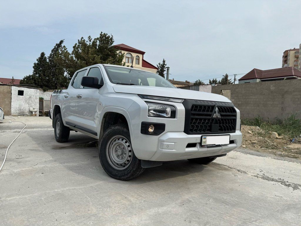 Mitsubishi L200, 2.4 L, 2024 il, 122 680 km — Avtomobillər, Bakı (7)