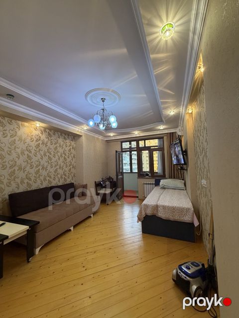 Satılır 3 otaqlı yeni tikili 120 m²