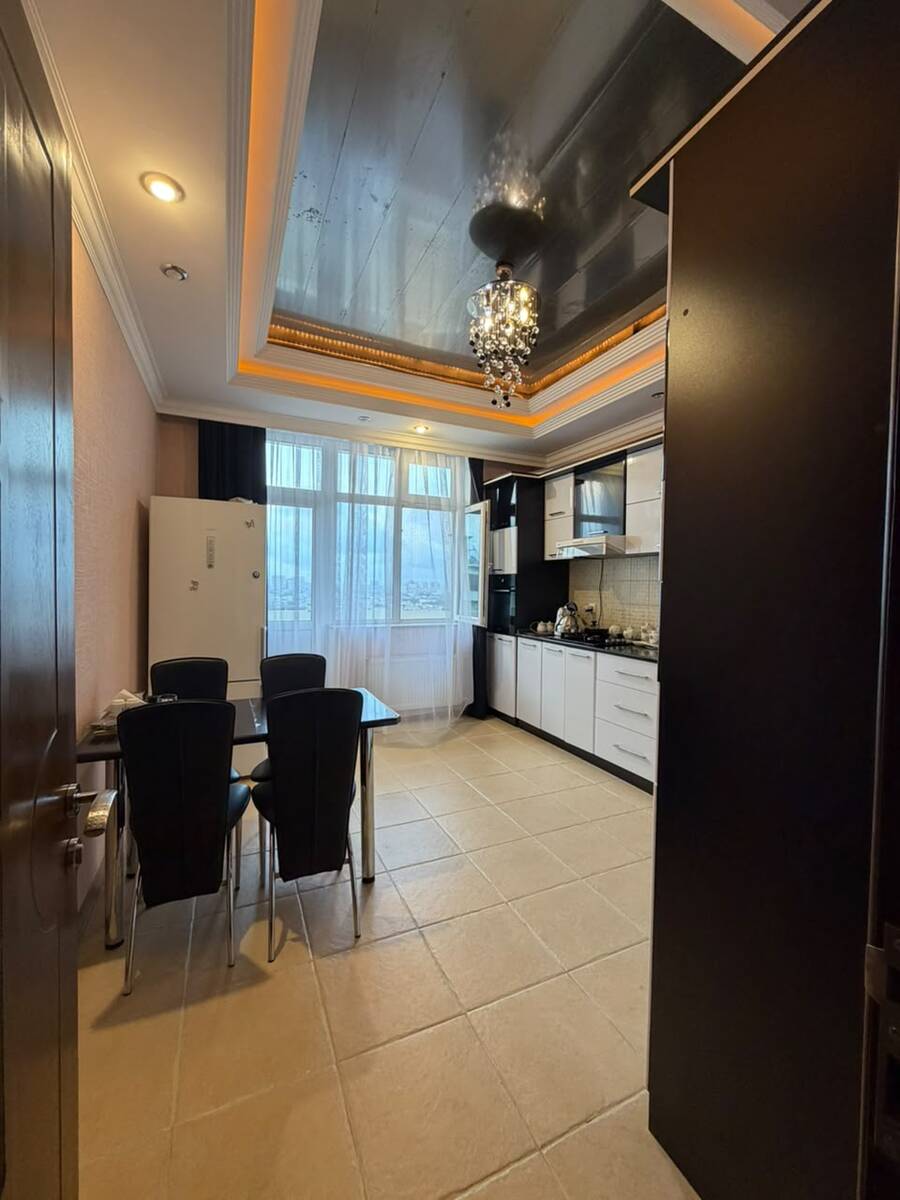 Satılır 3 otaqlı yeni tikili 135 m² — Mənzil, Bakı (2)