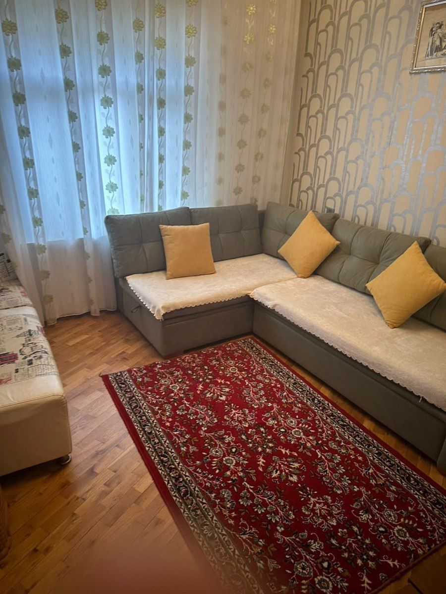 Satılır 4 otaqlı köhnə tikili 100 m² — Mənzil, Bakı (6)