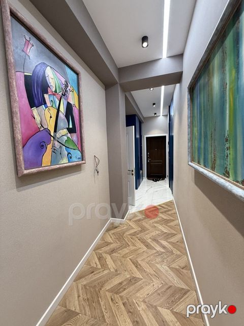 Satılır 3 otaqlı yeni tikili 120 m²