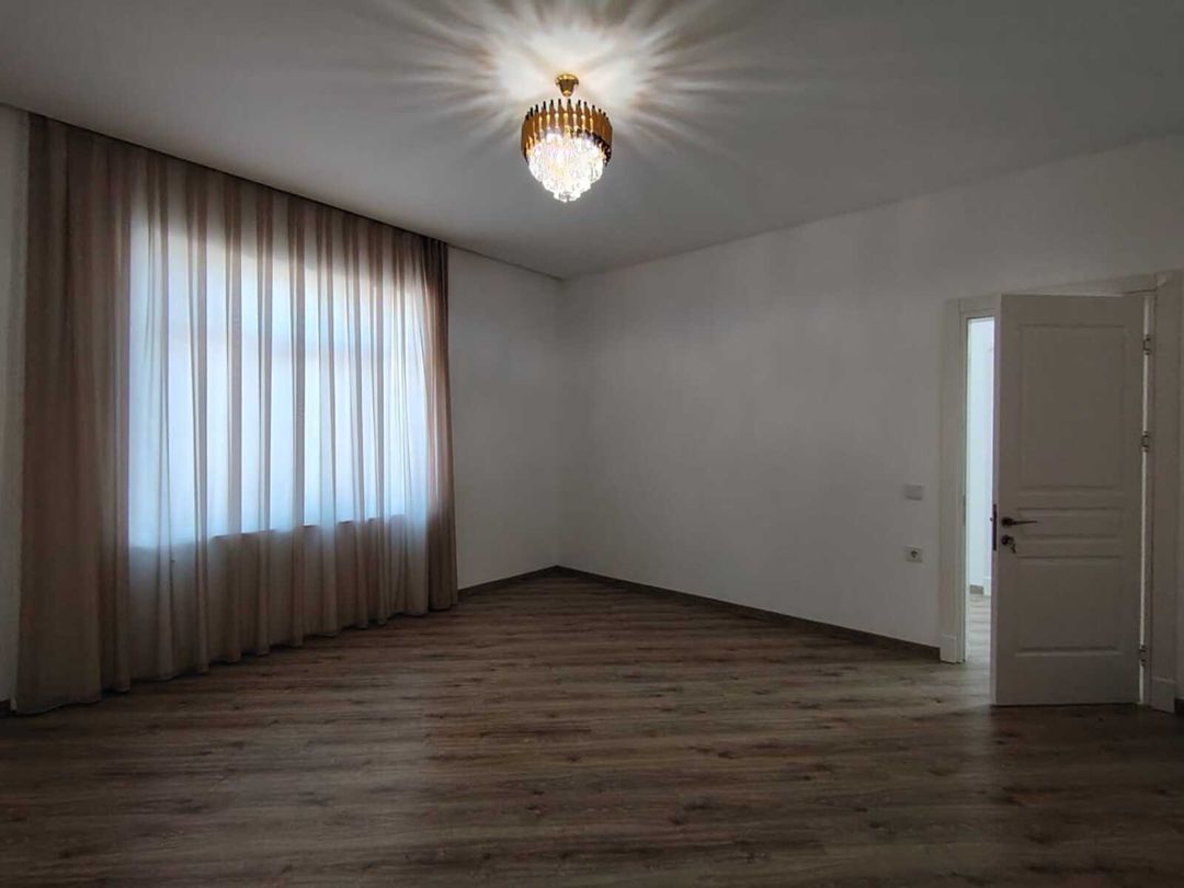 Satılır 4 otaqlı həyət evi/bağ evi 200 m² — Ev, villa, Bakı (3)