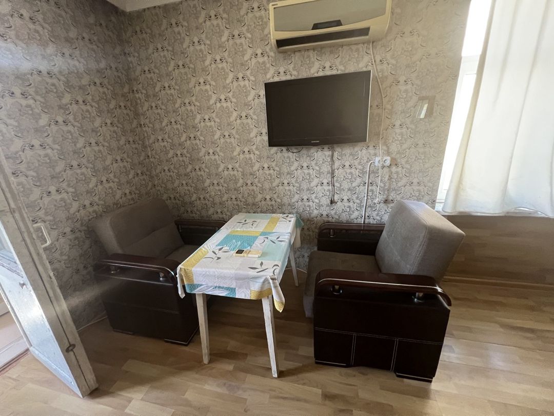 İcarəyə verilir 2 otaqlı köhnə tikili 40 m² — Mənzil, Bakı (2)