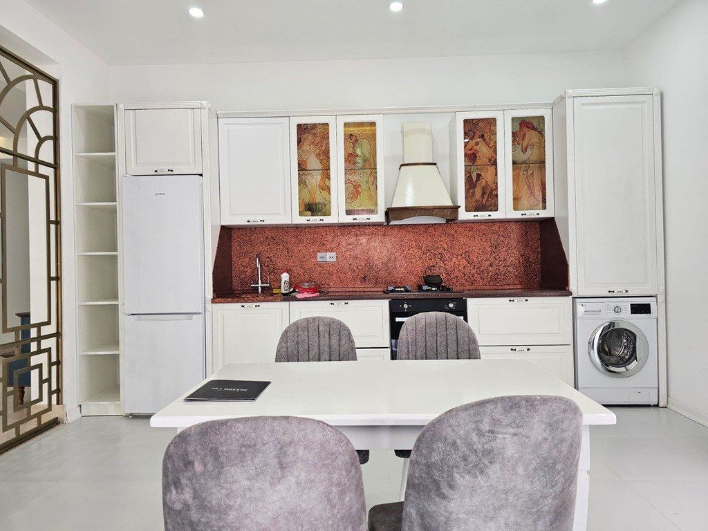 İcarəyə verilir 5 otaqlı həyət evi/bağ evi 260 m² — Ev, villa, Bakı (8)