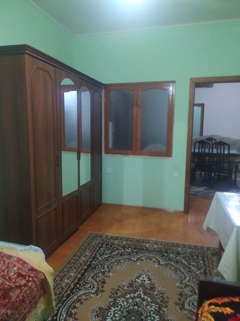 Həyət evi kirayə verilir, Yusif Vəzir Çəmənzəminli küç — Bakı