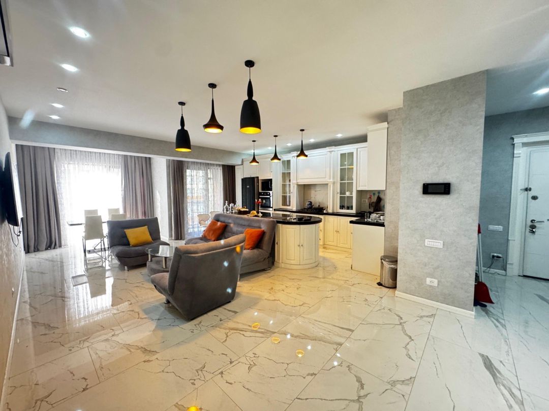 Satılır 3 otaqlı yeni tikili 140 m² — Mənzil, Bakı (11)