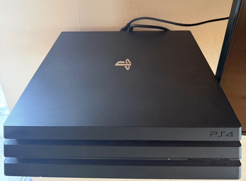 PlayStation 4 Pro oyun konsolu - Model: PS4 Pro (CUH seriyası – arxa — Elektronika, Masazır (3)