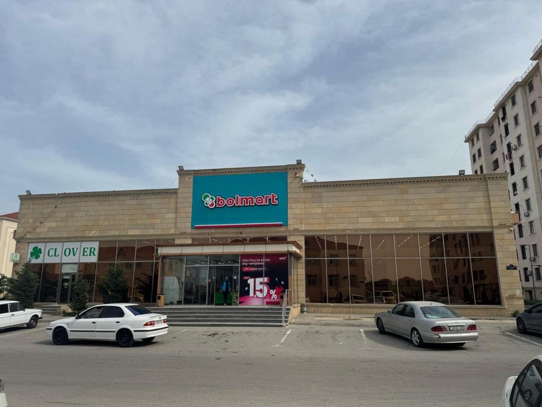 Satılır obyekt 1370 m² — Əmlak, Bakı