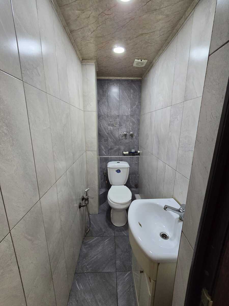 Satılır 5 otaqlı köhnə tikili 170 m² — Mənzil, Bakı (12)