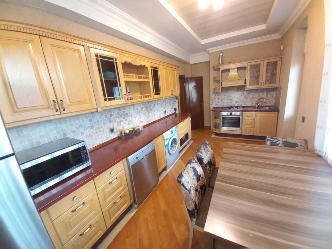 İcarəyə verilir 3 otaqlı yeni tikili 130 m² — Mənzil, Bakı (2)