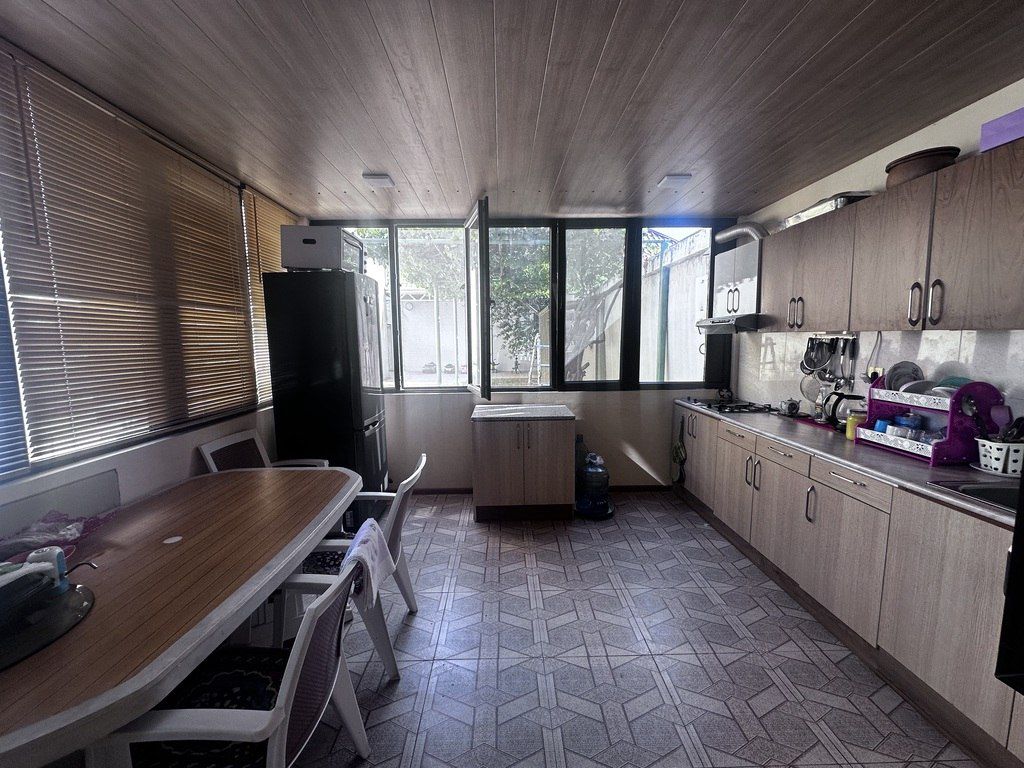 Satılır 5 otaqlı həyət evi/bağ evi 220 m² — Ev, villa, Bakı (5)