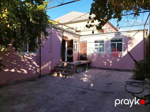 Satılır 5 otaqlı həyət evi/bağ evi 170 m²