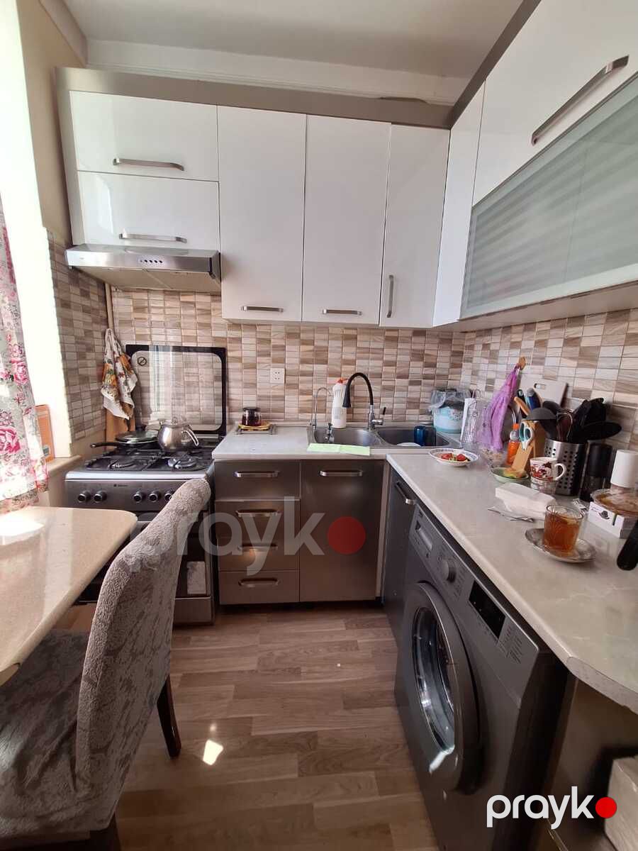 Satılır 2 otaqlı köhnə tikili 55 m² — Mənzil, Bakı (7)